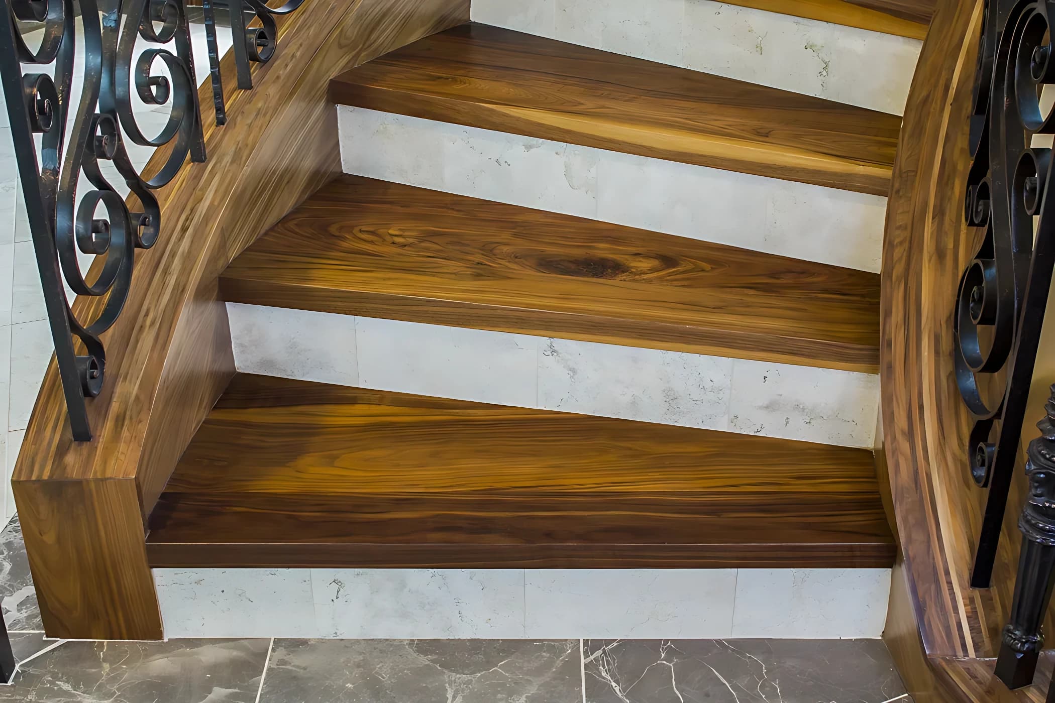 Lake Travis hardwood flooring project